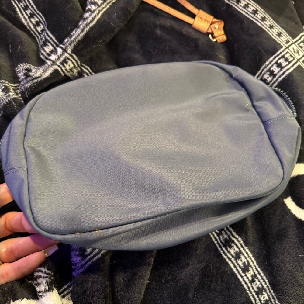 Lulu lemon  pouch/ make up bag blue/gray - Picture 3 of 7